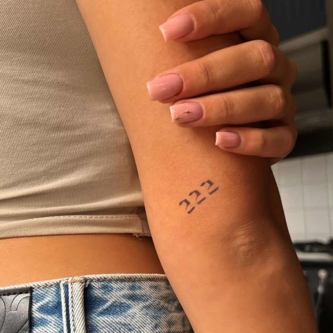 Midlertidig tatovering 222