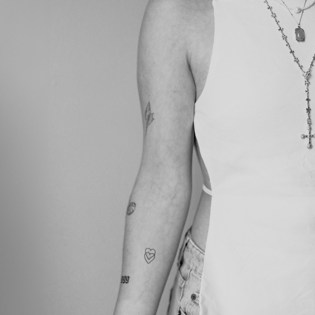 Brusebad med en falsk tatovering: 5 tips til den bedste pleje